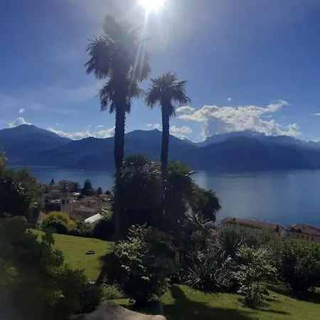 Giardino Sul Lago * ميناجيو