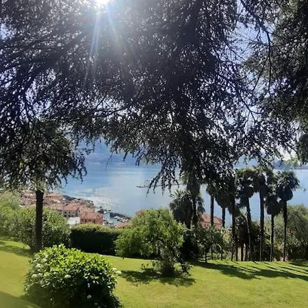 Giardino Sul Lago شقة